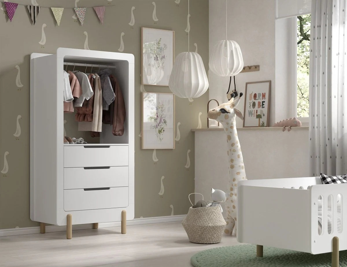 Armoire enfant blanche avec tiroirs soft-close et penderie