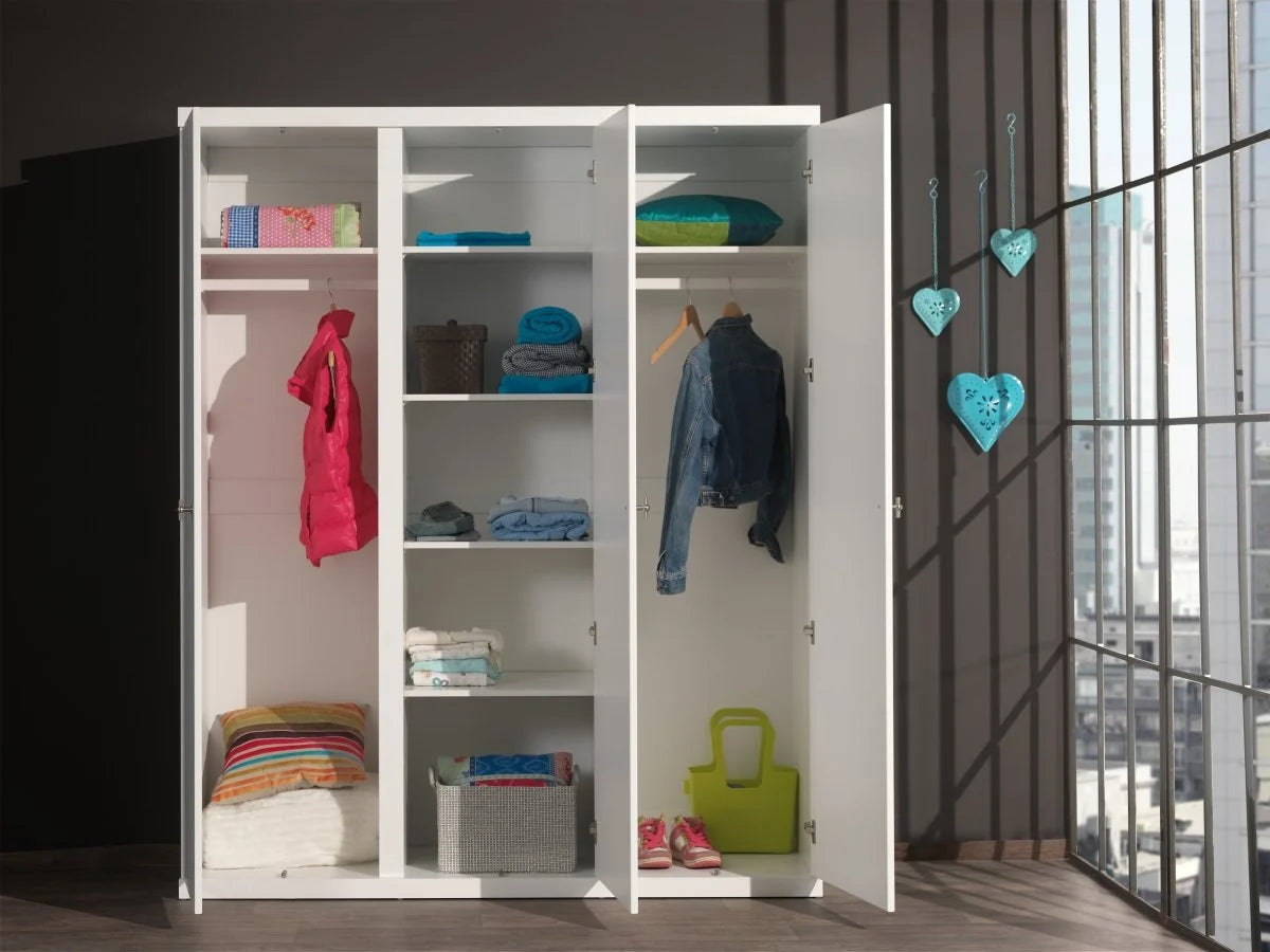 Armoire enfant blanche 3 portes avec 2 penderies et 6 étagères
