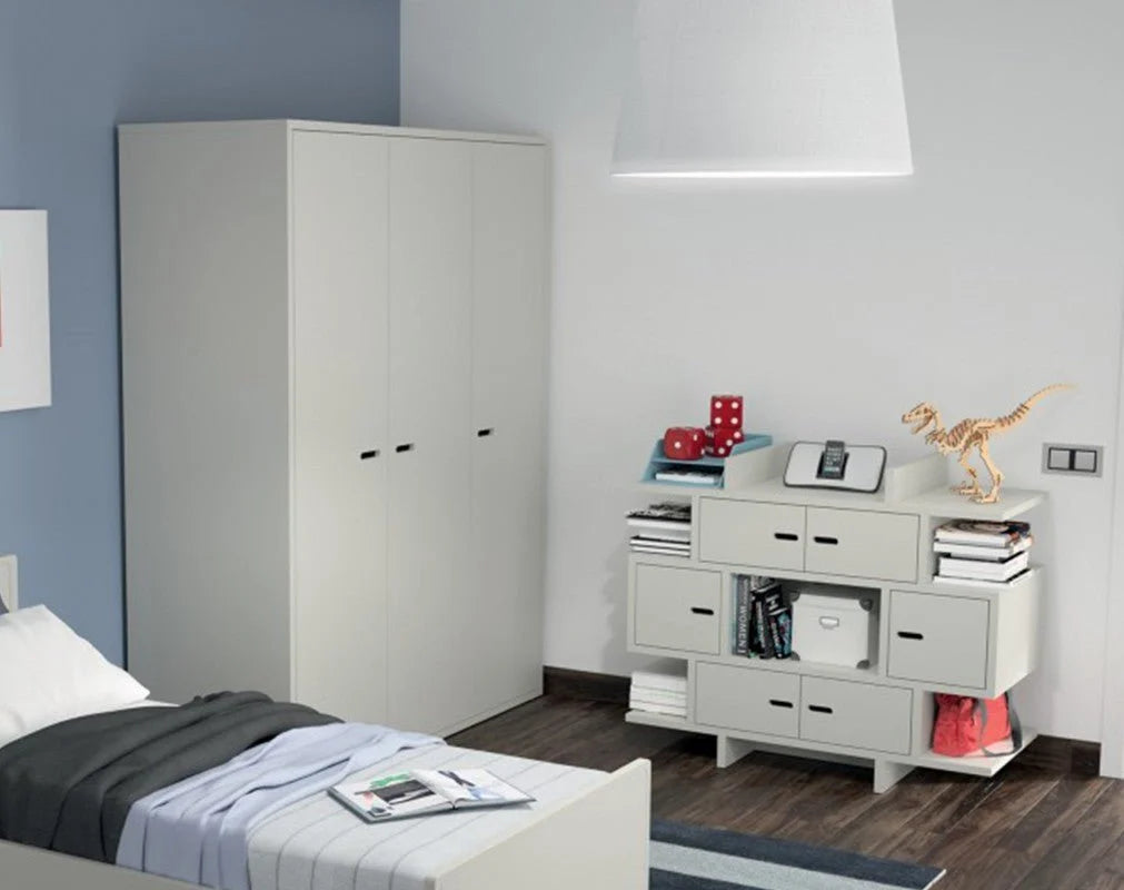 Grande armoire enfant 3 portes avec penderies et rangement modulable