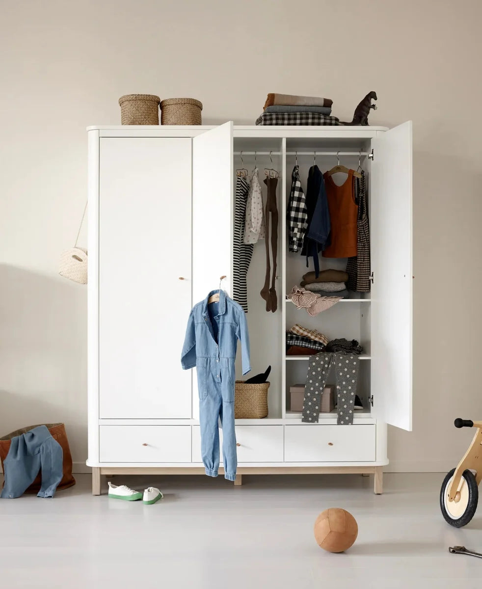 Armoire 3 portes avec penderie, tiroirs et étagères modulables