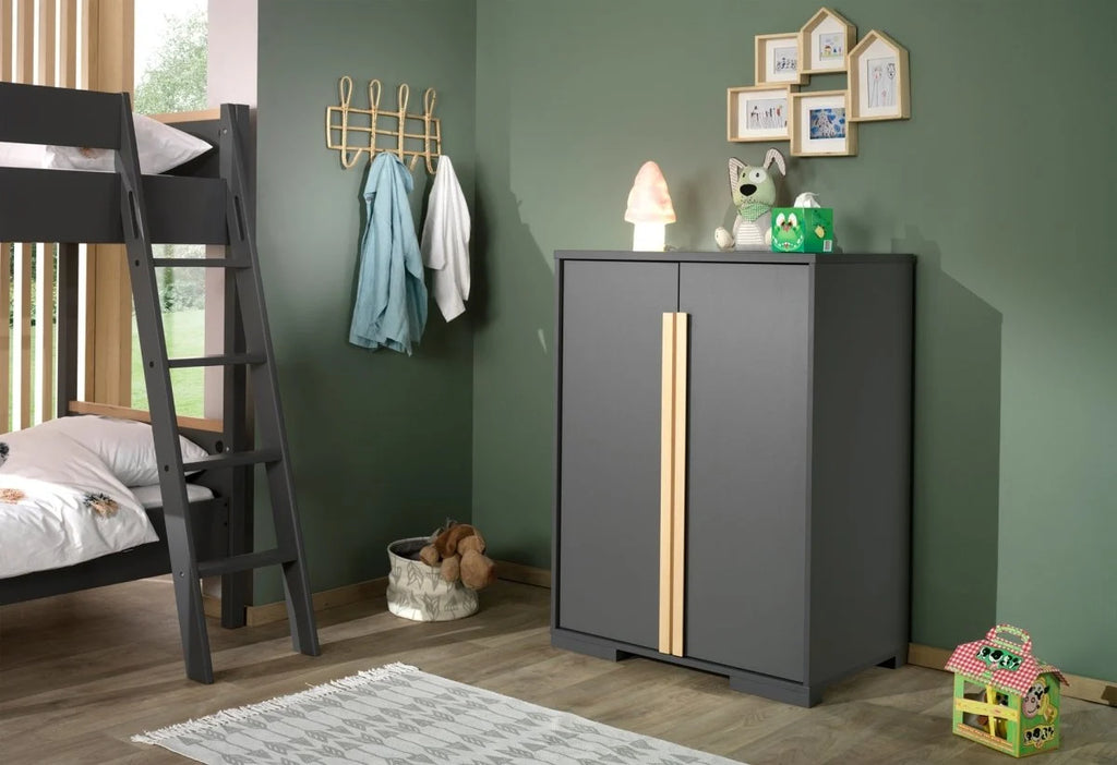 Armoire enfant anthracite 2 portes en bois massif avec étagères