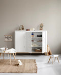 Armoire blanc et chêne 3 portes avec étagères et patères rétractables