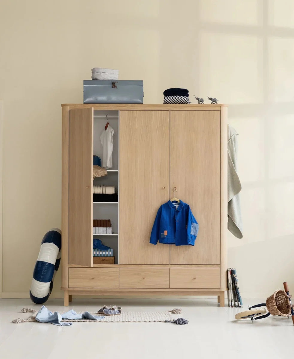 Armoire chêne 3 portes avec penderie, 3 tiroirs et étagères modulables