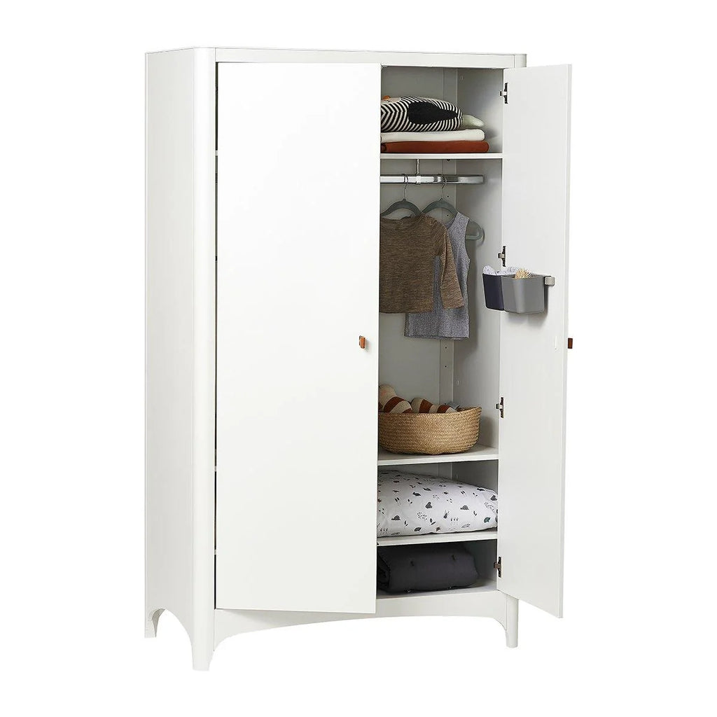 Armoire enfant blanche 2 portes avec penderie et étagères réglables